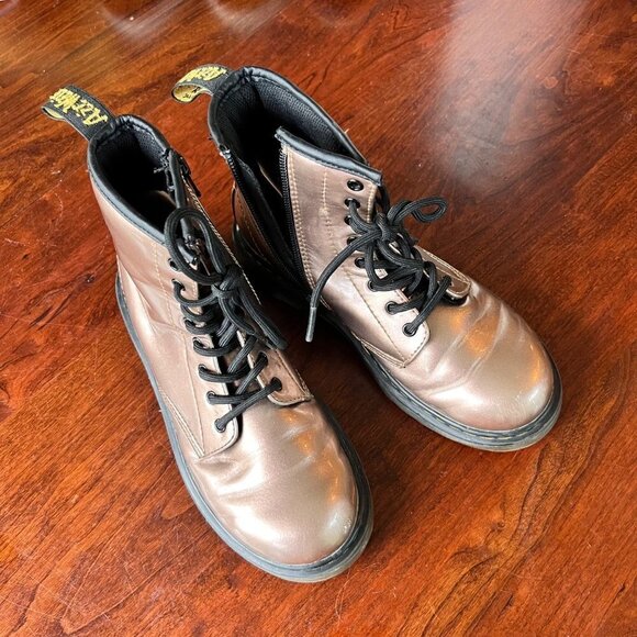 Dr. Martens 1460 J Rose Gold Boots- Size‎ Youth 3. - Picture 2 of 9